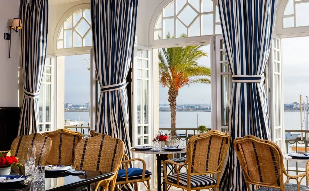 Upscale Restaurant with beach view